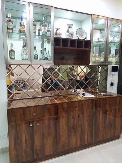 #Barcounter #BarUnit #bartable #trendingdesigns #Architectural&Interior #InteriorDesigner #HouseDesigns #follow_me #follow #NEW_PATTERN #viralhousedesign #Designs #glaas #glassdecors