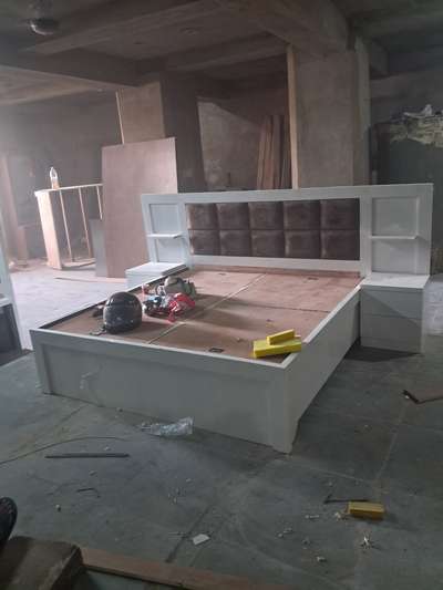 contact 9928334684
we are dealing in all kind of furniture work  #KingsizeBedroom #bestinteriordesign #budget #LUXURY_SOFA #InteriorDesigner #ModernBedMaking #MasterBedroom #bedDesign #trendingbedroom