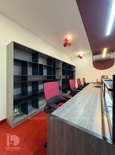 •Customer name : sreekumar
•place : Alava, EDAYAR 
•project cost : 24lakhs
•completion date : 30/08/2025
  #officeinteriors 
#officedesign 
#officestyle
