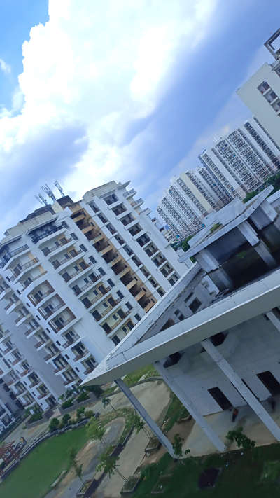 Gurgaon Sector 76 pant🏢