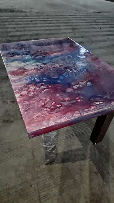 acrylic poured table