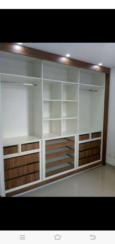 #Almirah #woodendesign #lightingdesign #office
#white
#Mica