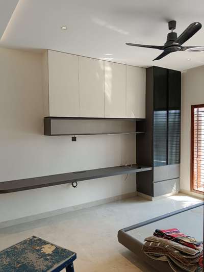 #SlidingDoorWardrobe  #wadrobes  #wadrobedesign  #wadingphotoraphy  #LivingRoomTVCabinet  #LivingRoomTV  #tvrack  #tvpanne  #BedroomIdeas  #tuday  #jaipuri  #pinkcityjaipur