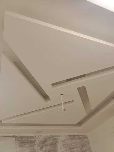 #waitingroom  pop design ceiling...