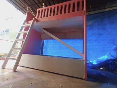 *Bunk Bed Customise Design*
single size (6'x3') bed providing top and bottom with slider under top sleeper.. storage given under bottom sleeper.
A ladder provided for top access.
Safety railing installed on top sleeper.
Colour as per require