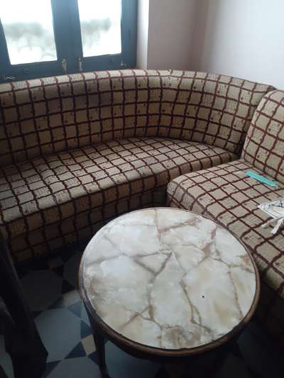 Interior furniture All Tiyep Rnig fit shofar 5500rs. Interior furniture carpentry job par day 600+150 and Aaut sites Kiraya-----interior furniture conactr carpentry called  My working in Any place India ***** 9214505509