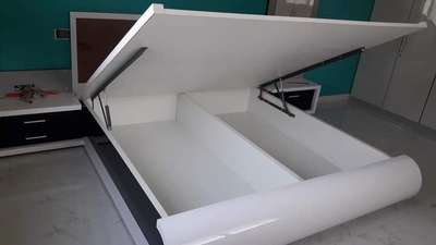 Hydraulic Bed Fittings. 
Bed design