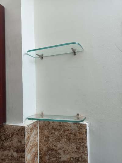 small glass shelves done !!
 #glassshelf 
 #polish 
 #8mmgls
 #modiguard
 #saintgobainglass