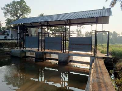 Sluice Parappukkara Gp