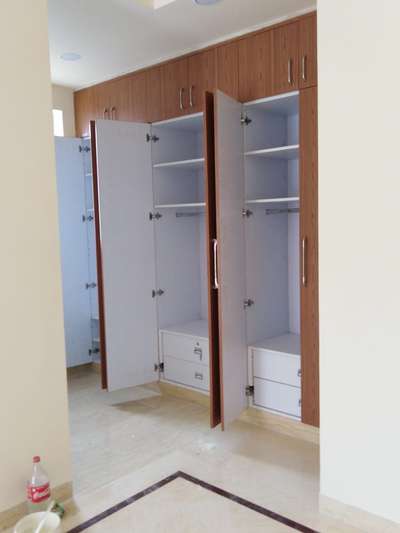 Get wardrobe work done with good finishing and quality or call for information 7011153217 #furnitures #wardrobe  #Almirah