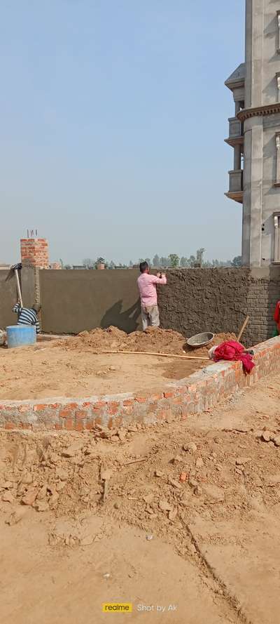 Retaining wall External Plaster.