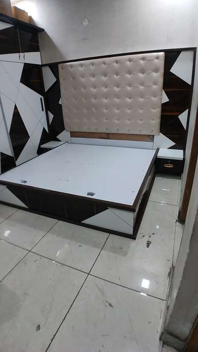 double bed design 
#doublebed  #MasterBedroom 
#bedDesign