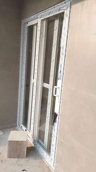 # #SlidingDoors