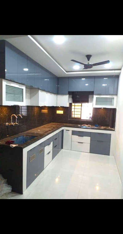 #modularkitchen #interiordesign #kitchendesign #homedecor #kitchen #interiordesigner #kitchendecor #interior #home #decor #kitchencabinets #furniture #interiors #architecture #design #modularhome #wardrobe #homedesign #furnituredesign #modularkitchens #homeinterior #livingroom #cabinets #modular #modularfurniture #kitchenremodel #kitchenideas #interiordecor #kitcheninterior #moderndesign