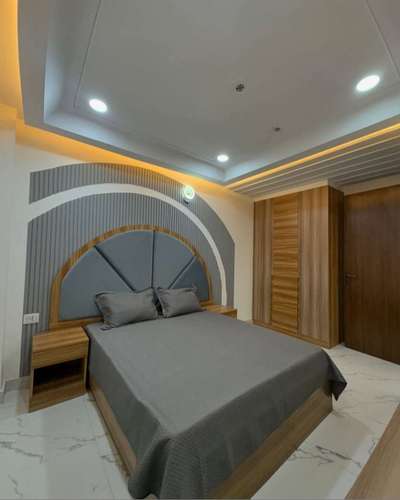 hello _______Sir.& Mem
we are a group of construction and interior designing with good quality professional providing wooden cupboard TV panel modular kitchen and modular toilet pop false ceiling painting work tile and Stone plumbing work electrical civil work and glass work aluminium PVC false ceiling any your requirement I give you reasonable price 
I'm Architect and Interior Designer. I'm interested in your requirement. we provide full interior services. we design your house According to Vastu Shastra, Vastu Directions for Different Rooms in the House. Sir if you are interested please call me and whatsapp
