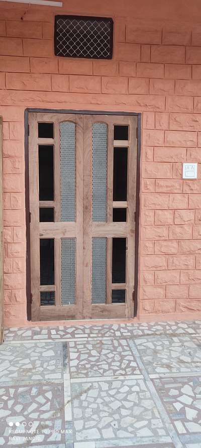 wooden dairect door