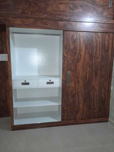 #Carpenter  #KitchenCabinet  #LivingRoomCarpets  #ModularKitchen   #ModernBedMaking