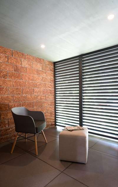 #lateritestone  #InteriorDesigner  #FlooringExperts  #WallDecors  #WALL_PANELLING  #exteriordesigns  #exterior_Work   #house_exterior_designs  # #LUXURY_INTERIOR  #naturalstonedesign  #natural_tiles