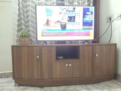 Console TV Unit