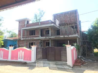 50x50 House construction

#3BHK #3BHKHouse/// #3bhkrenovation #1200sqft_3bhk #3500sqftHouse #30LakhHouse #12x40houseplan