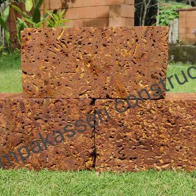 laterite stone
വെട്ടുകല്ല്