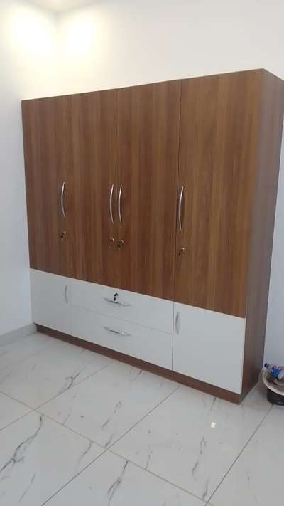 wardrobe 4Door