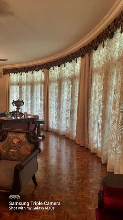 Curtains look good, when crafted by professionals. If you are looking for professional curtain makers, you found the right one. We Home Fashion are the professional curtains, blinds, cushion and furniture makers. has completed more than 2000+ luxury projects in our 25 yrs+ journey.  #curtains #Curtainrod #curtainautomation #WindowBlinds #zebra_blinds #professionals #InteriorDesigner #HomeDecor #fabric #LUXURY_INTERIOR