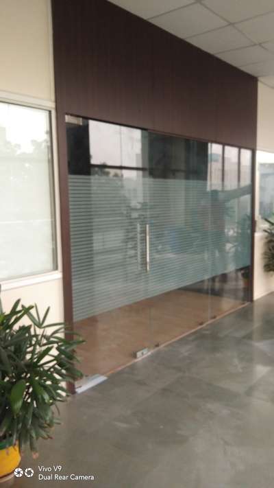 glass partition