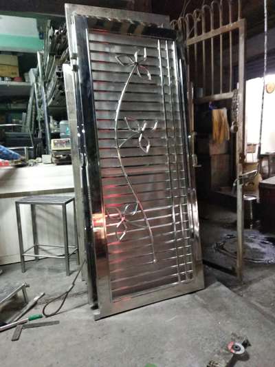 steel jaali door