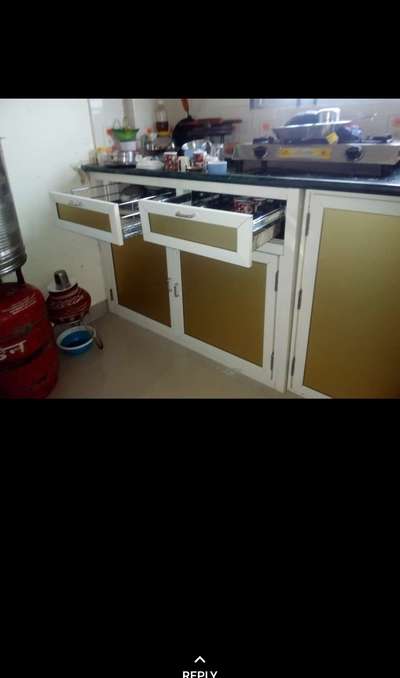 Aluminium kitchen trolley openable