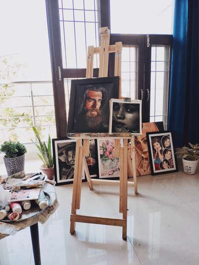 portraits painting.  #oiloncanvas  #portrait  #charcoal  #colours  #pencil  #