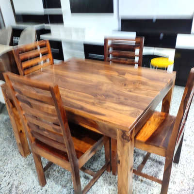 4seater dinning table
sheesham wood
 #ashish international
9910884576