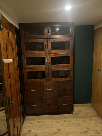 Mr Murali Gopi sir
peyad