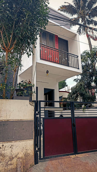 Completed Project at Thaliyal Karamana #Architect  #Tinyhomes  #apartments  #keralahomeplans  #koloviral  #kolopost  #trivandrumhomes