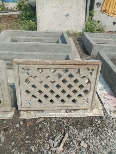 Cement jali aur bilsi chebar cover Cement pani tanki ke liye sampark karen m.9165239195