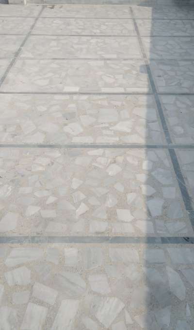 chhat par pathar ki kaleji 
mob.. 8938068980