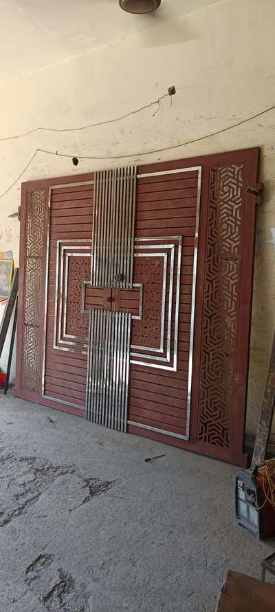 Shivaji welding
 #FABRICATION&WELDING
 #gateDesign 
 #welding_creative 
 #welder