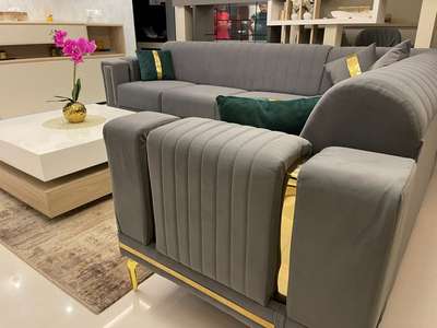 customized luxury sofa,...trend settr #LUXURY_SOFA  #luxurysofa  #furnitures   #NEW_SOFA  #InteriorDesigner