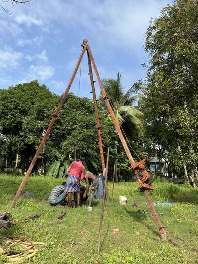 conducting soil teat on ernakulam south for the commercial rising 
 #ernakulamconstruction #bestbuilderinernakulam
#commercialproject
#lowsqfeetrate
#geturbanized