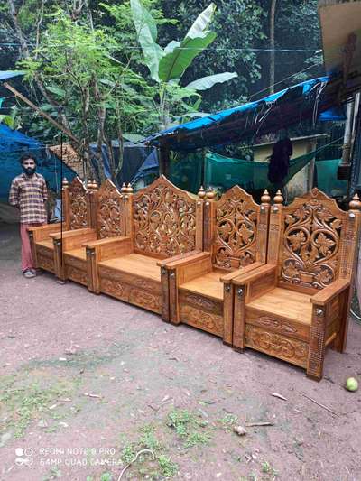 finish my work.  #traditional  #TRISSUR.  #kunnamkulam. teak wood only
woodpecker art. follow me guys.