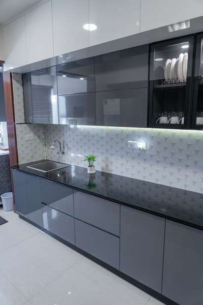 #ModularKitchen #modularwardrobe  #Modularfurniture #KitchenIdeas #LShapeKitchen  #kitchen  #wardrobe  #usphomesolutions  #9999259575