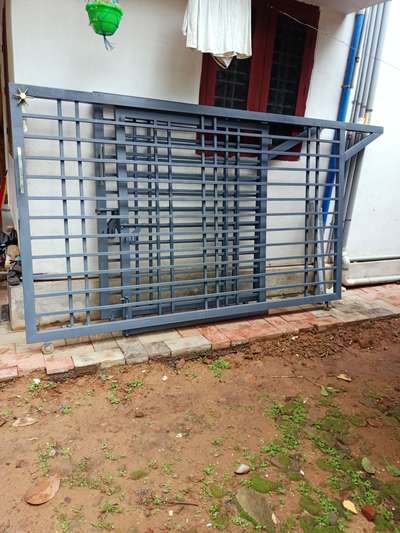 12*5 simple gate