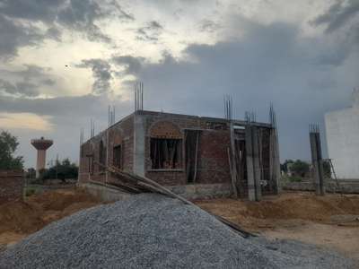 Construction in full swing at Sirsi Site.
#HouseConstruction #villaconstrction #supervising #architecturedesigns #Architect #jaipurcity #jaipurdairies #jaipurcity 
--Design and Supervision--by Shirish Sharma