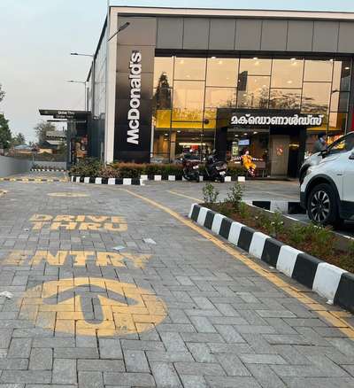 Kerbstone-Mc Donald's ,Kochi