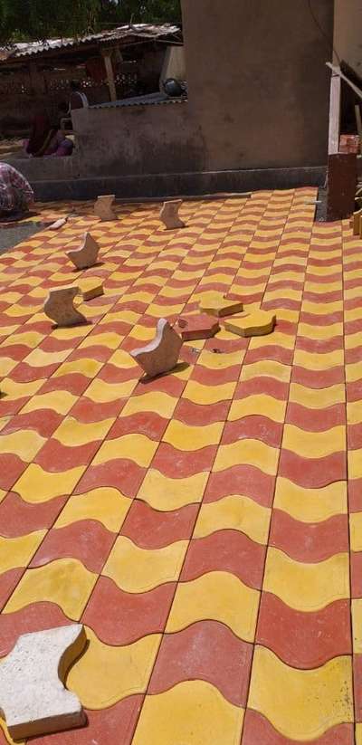 all new peturn blocs ke liye sampark kare m.9165239195 local indore me Rs 40 rupe Sqeyar feet