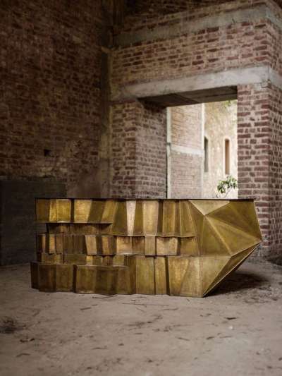 brass metal counter reception