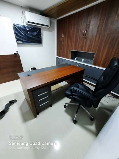 Manager Cabin