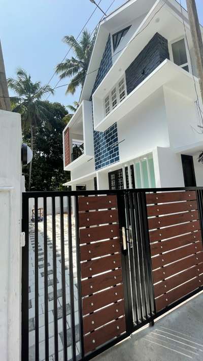 4bhk | 1650sqft | 4.5cent | 35lakh