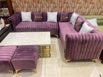 yes sofa set aaj ki date mein market dikh raha hai aur hala ki yah set all India mein bahut teji se famous haiaur yah set Ham aapko factory rate per dete Hain aur hala ki agar aap contact karenge to yah 77000 Tak aapko milega to kripya humse contact Karen