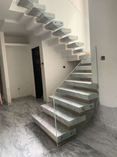 #GlassHandRailStaircase  #GlassStaircase  #GlassDoors  #toughenedglasspartetion  #GlassStaircase
